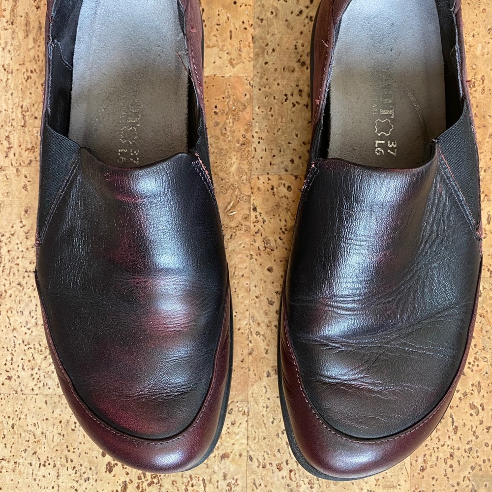 Naot loafers